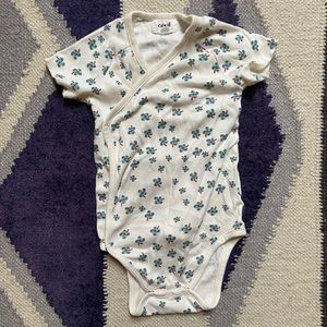Oeuf kimono onesie wrap in clover